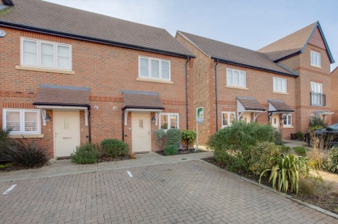 View full details for Field Maple Gardens, High Wycombe, HP10